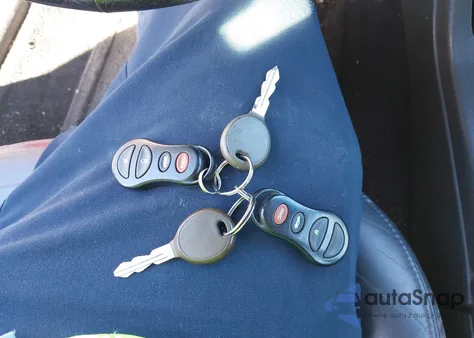 2001 Dodge Intrepid Es из США, поврежденный, VIN 2B3HD56J01H554397